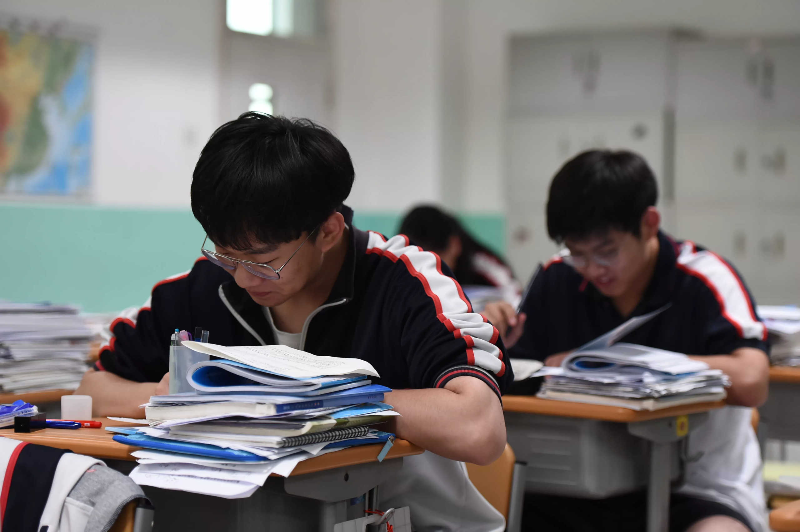 Your Final Year: What to Expect, What to Watch Out For, and What to Ignore